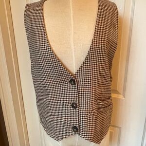NWT - We The Free -  Houndstooth Vest - Size Large